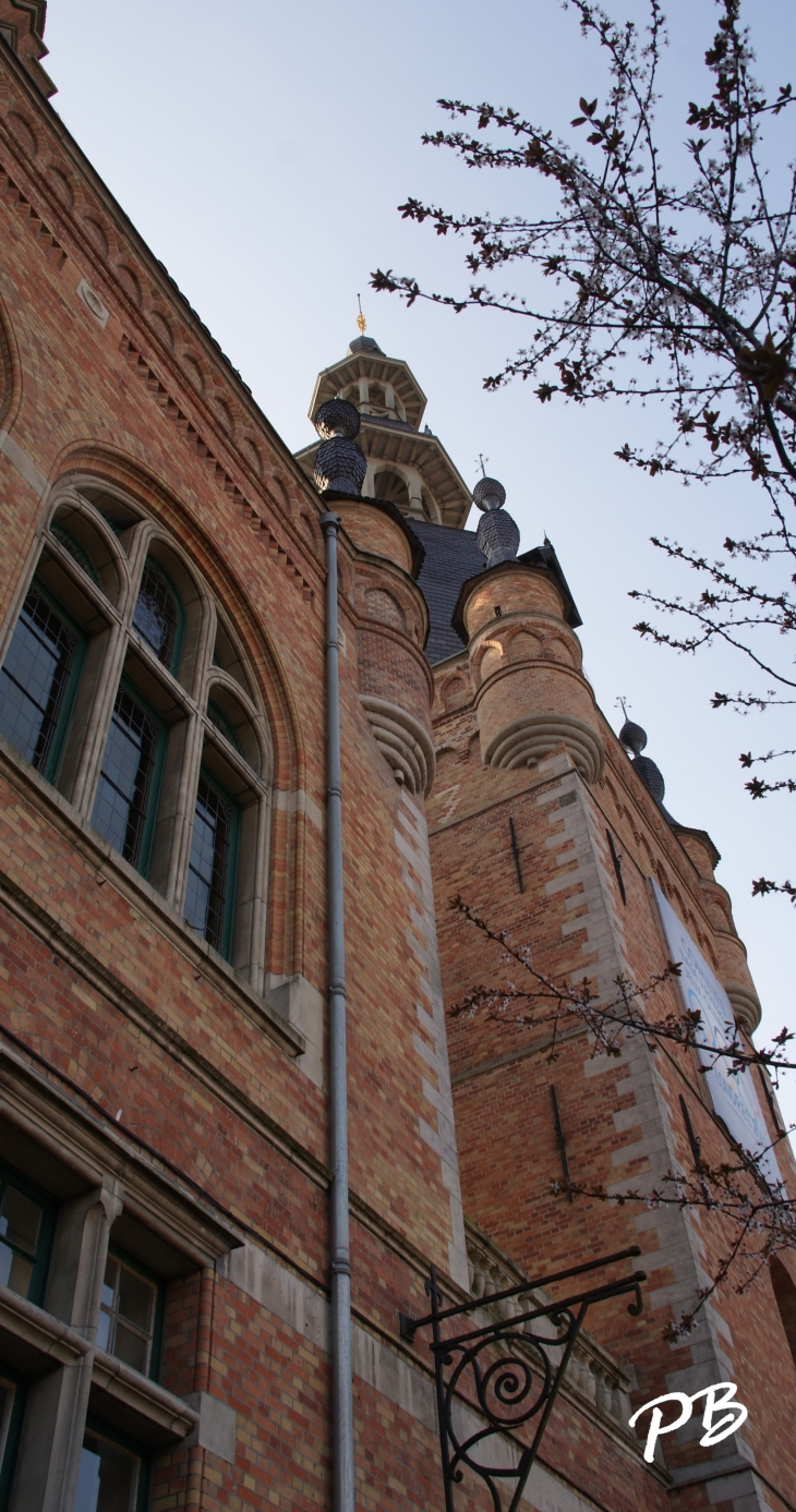 Hotel de Ville - Comines