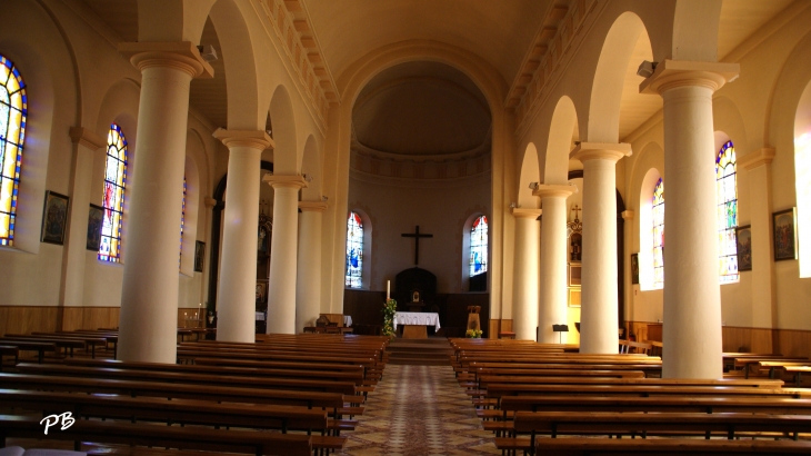 Nef Centrale de l'église Notre-Dame de Foy - Coutiches