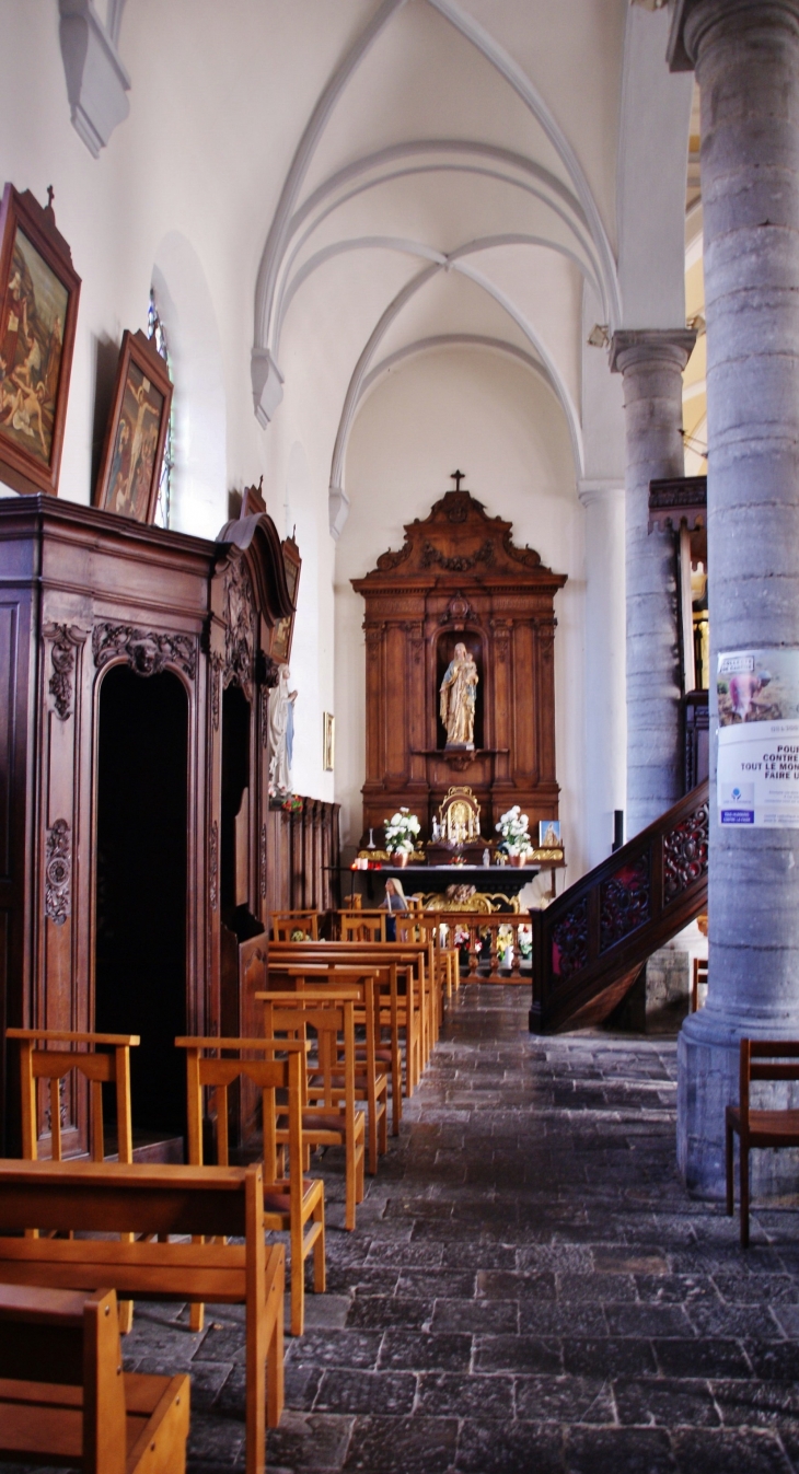   .église De L'Immaculé Conception  - Curgies
