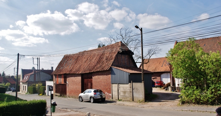 Qennaumont commune de Cysoing