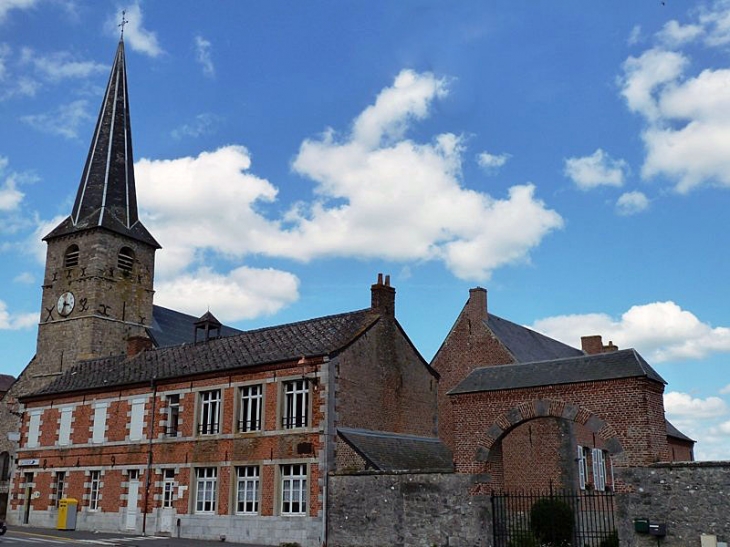 Le centre du village - Dompierre-sur-Helpe