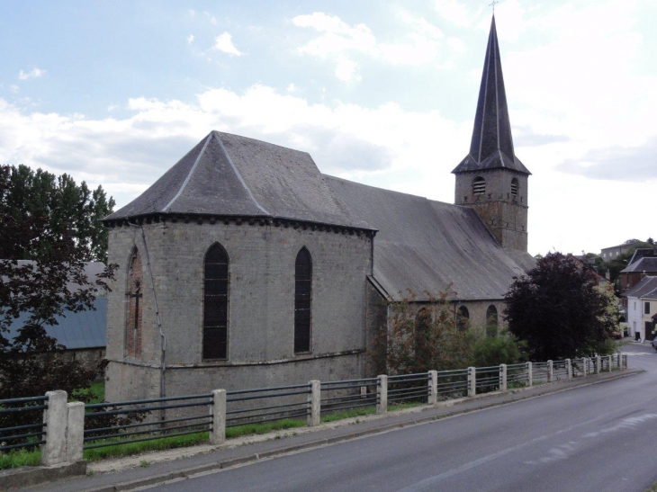 Dompierre-sur-Helpe (59440)  église Saint Etton