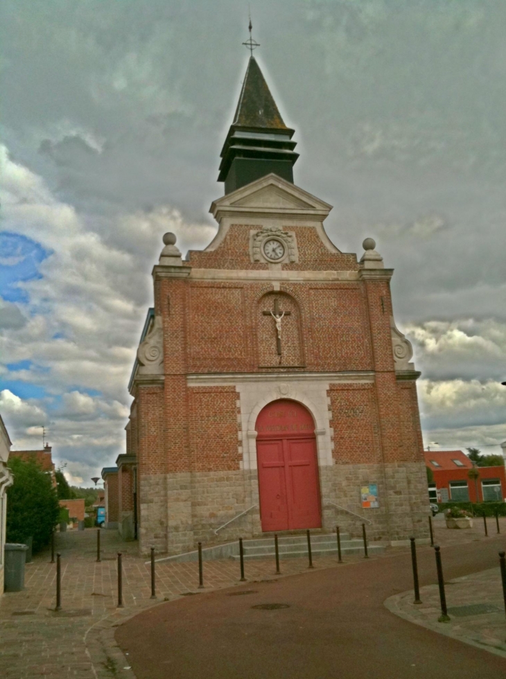 Eglise de > 250 ans classée aux  Monuments Historiques - Don