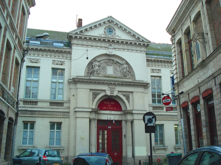 Palais de justice - Douai