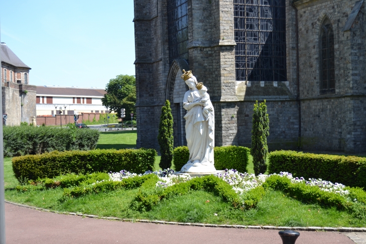 **église Notre-Dame 12/15 Em Siècle - Douai