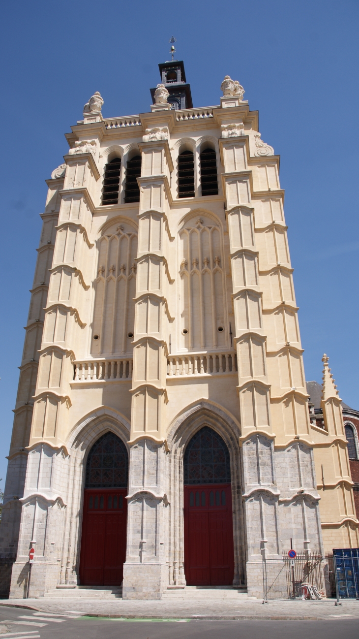 *Collégiale Saint-Pierre12 Em Siècle - Douai