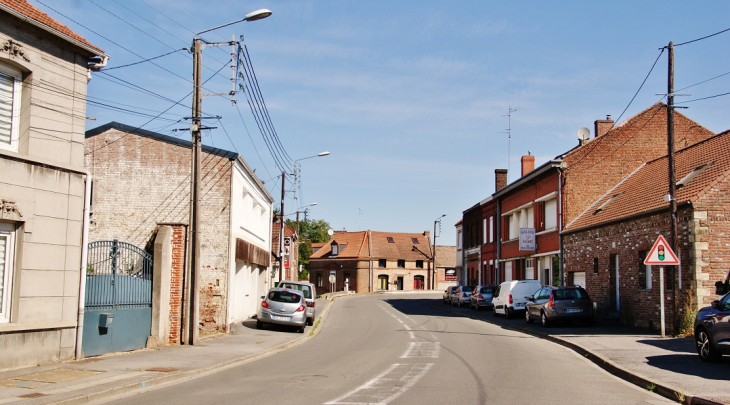 La Commune - Douchy-les-Mines