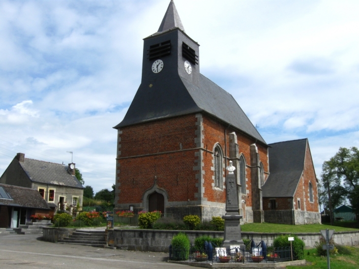 L'église - Eppe-Sauvage