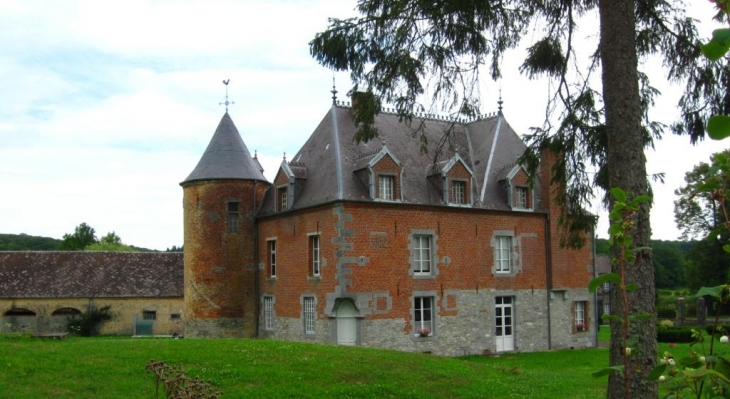 Le Manoir - Eppe-Sauvage