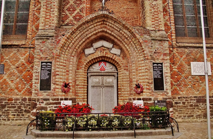 Monument-aux-Morts - Esquelbecq