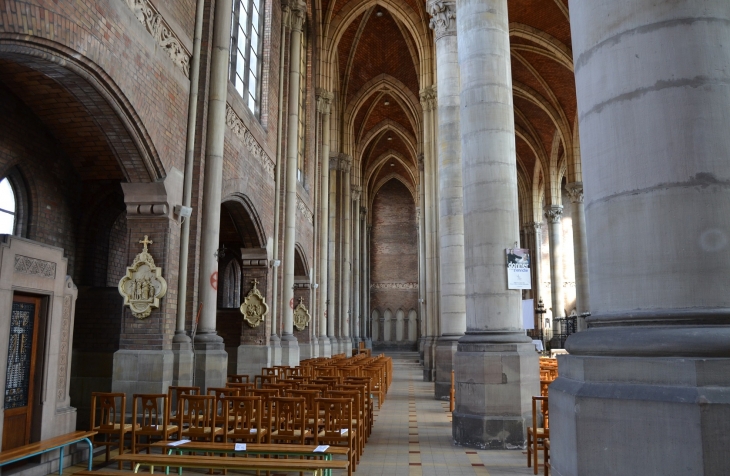  église Saint-Vaast - Estaires