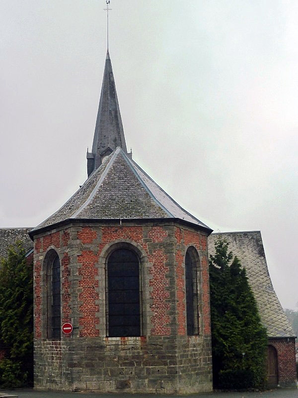 Le chevet de l'église - Étrœungt