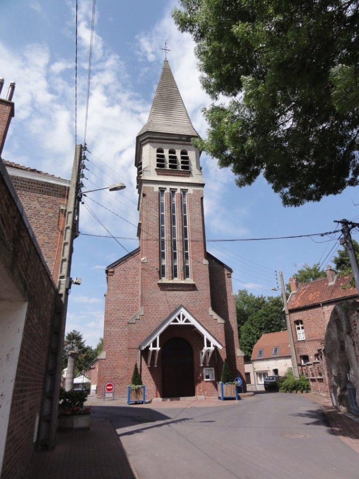 Famars (59300) église de l' Assomption-de-Marie reconstruit après 1914-1980