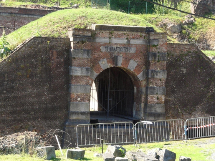 Feignies (59750) Fort de Leveau