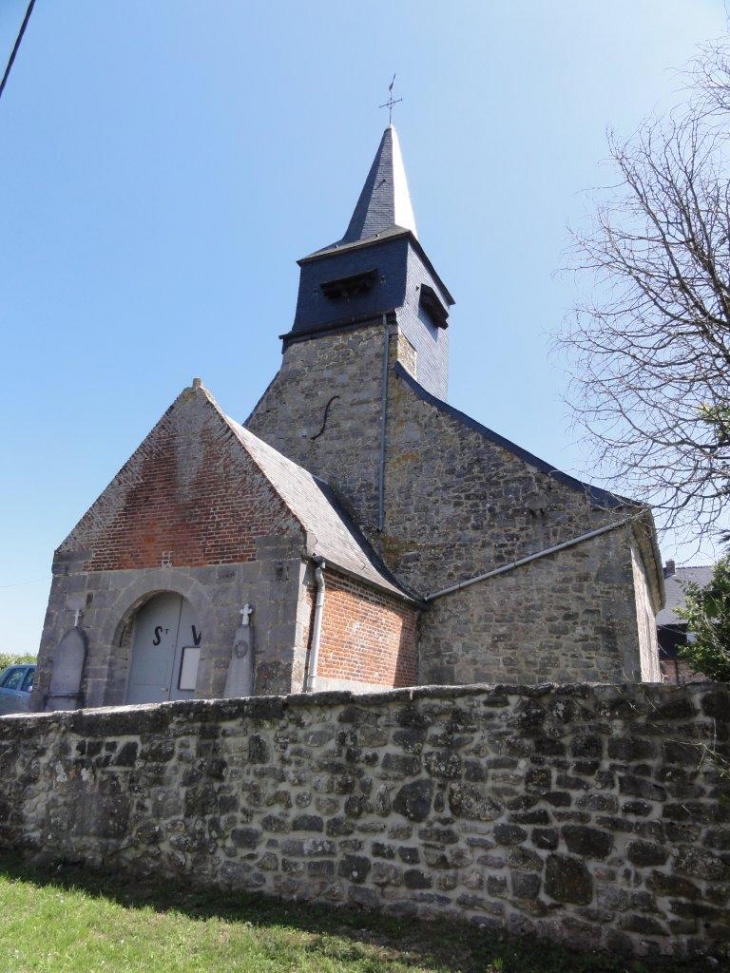 Flaumont-Waudrechies (59440) église Saint Victor de Flaumont