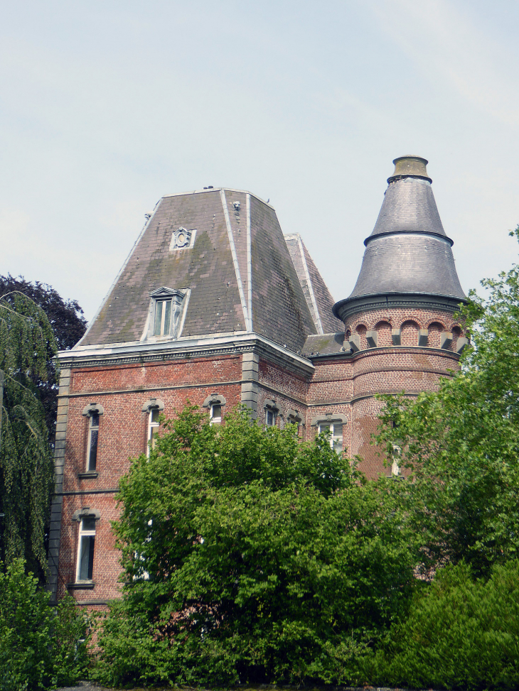 Le manoir des Tourelles - Glageon