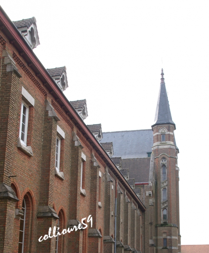 Abbaye cistercienne ( 1826 ) au mont Des Cats - Godewaersvelde