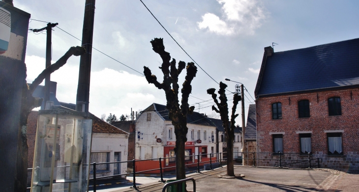  - Gommegnies