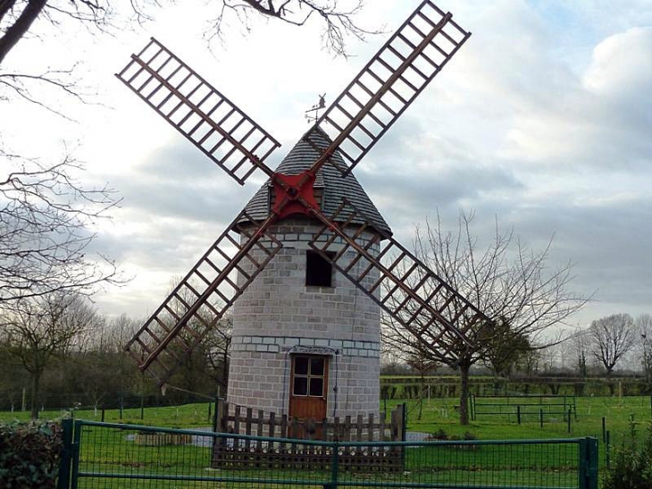 Le moulin à vent - Grand-Fayt