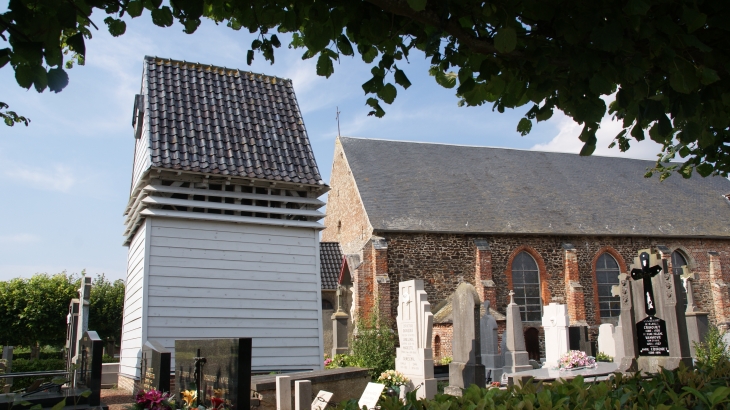 Clocher en Bois de L'église D'Hardifort ( il n'existe que deux clocher en bois en France celui D'Ardifort et de Eecke )