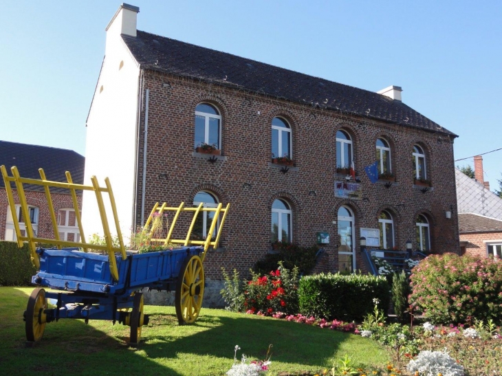 Hargnies (59138) la mairie