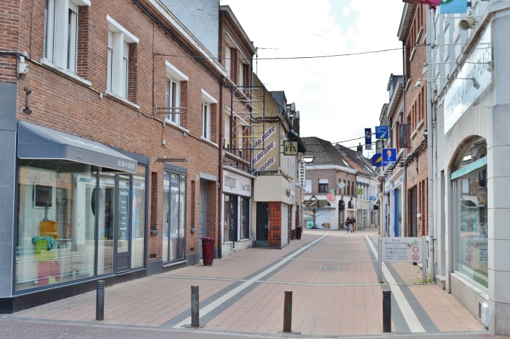 La Ville ( Rue Piétonne ) - Hazebrouck