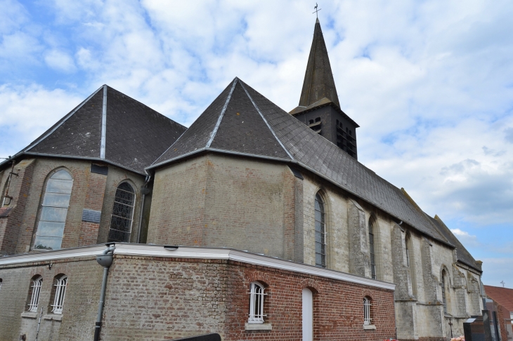 Boësghem commune D'Hazebrouck ( L'église )