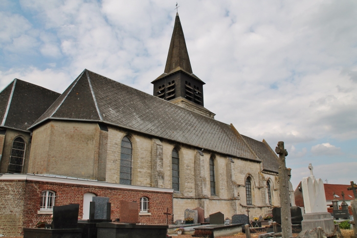 Boësghem commune D'Hazebrouck ( L'église )