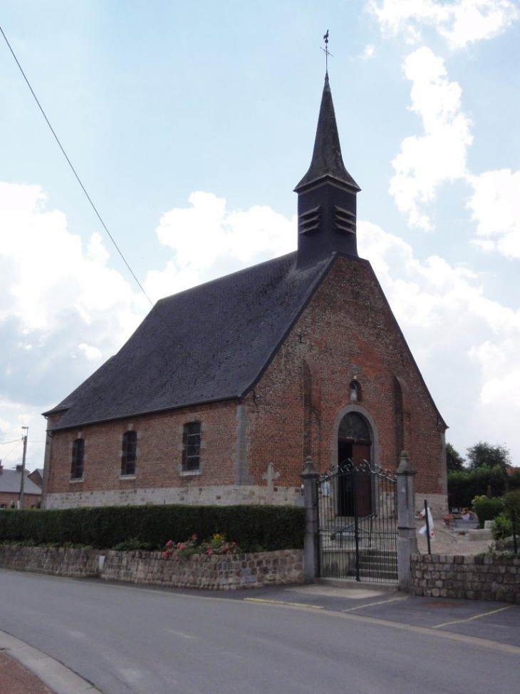 Hecq (59530) église Saint-Saulve