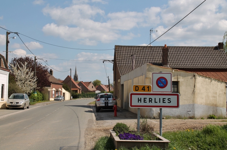 Le Village - Herlies