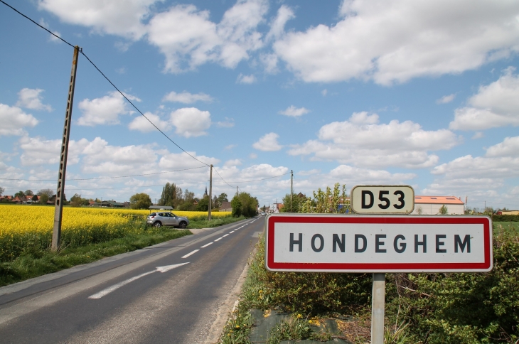 Le Village - Hondeghem