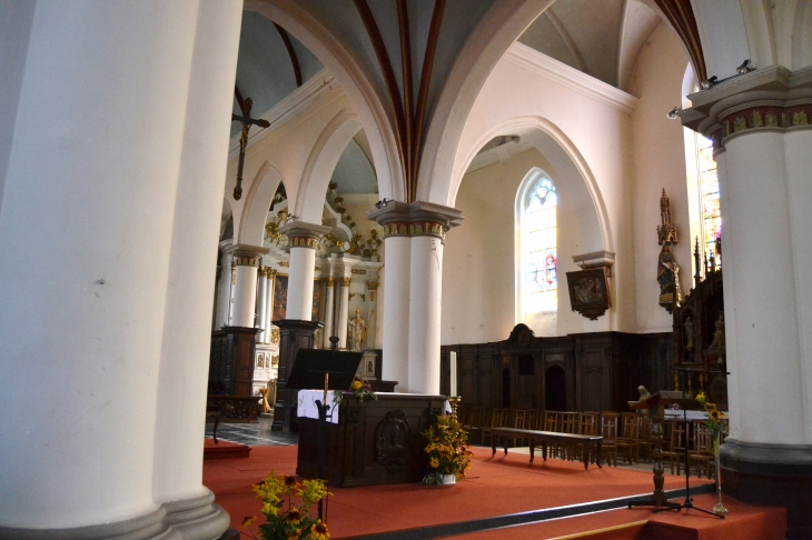 *église Saint-Vaast 16 Em Siècle  - Hondschoote