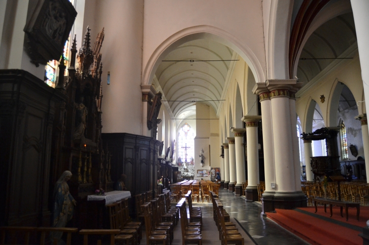 *église Saint-Vaast 16 Em Siècle  - Hondschoote