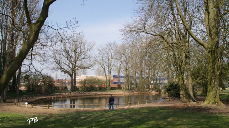  - La Chapelle-d'Armentières