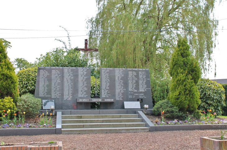 Monument aux Morts - La Gorgue