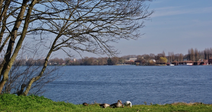 Le Lac - La Sentinelle