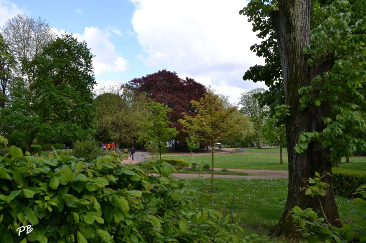 Parc de L'Hotel-de-Ville - Lambersart