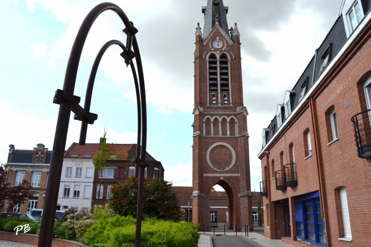 Clocher de l'église Saint-Sépulcre - Lambersart