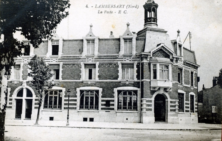 La Poste, vers 1929 (carte postale ancienne). - Lambersart