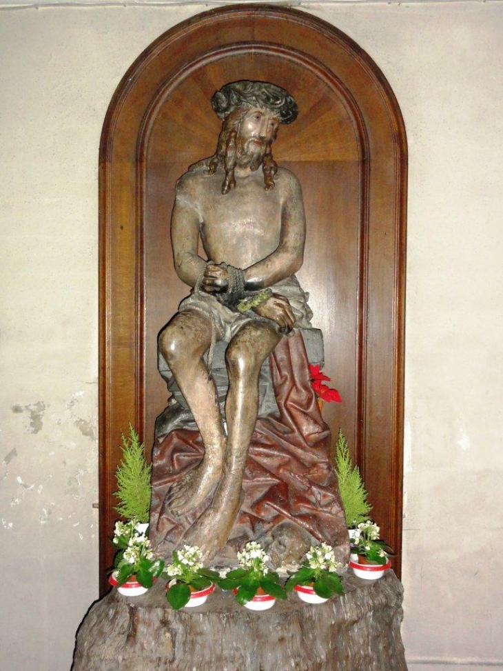 Le Quesnoy (59530) statue Dieu de Pitié (Christ aux liens) dans l'eglise de l' Assomption 