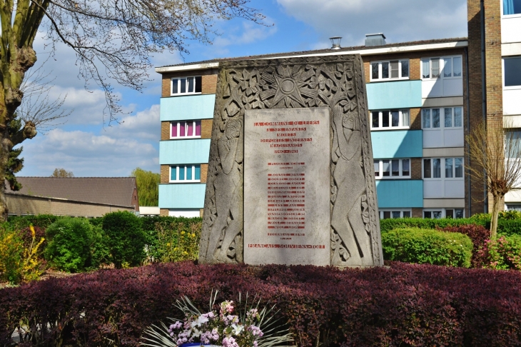 Monument aux Morts - Leers