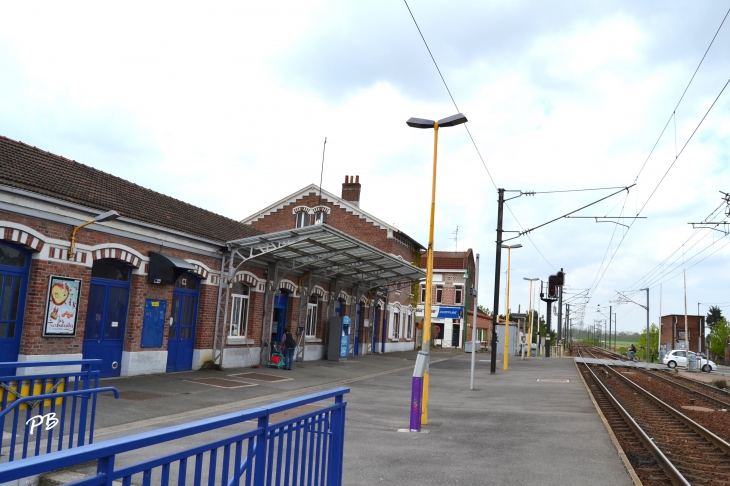 Le quai de la Gare - Lesquin