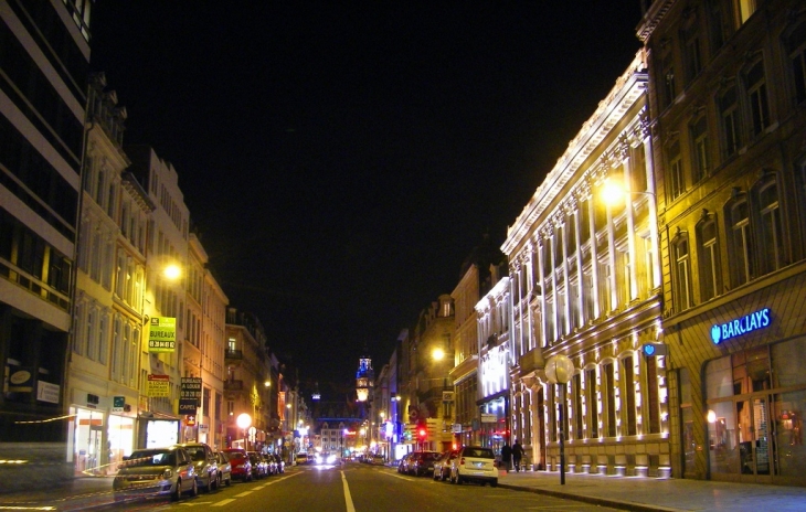 Rue nationale - by night - Lille