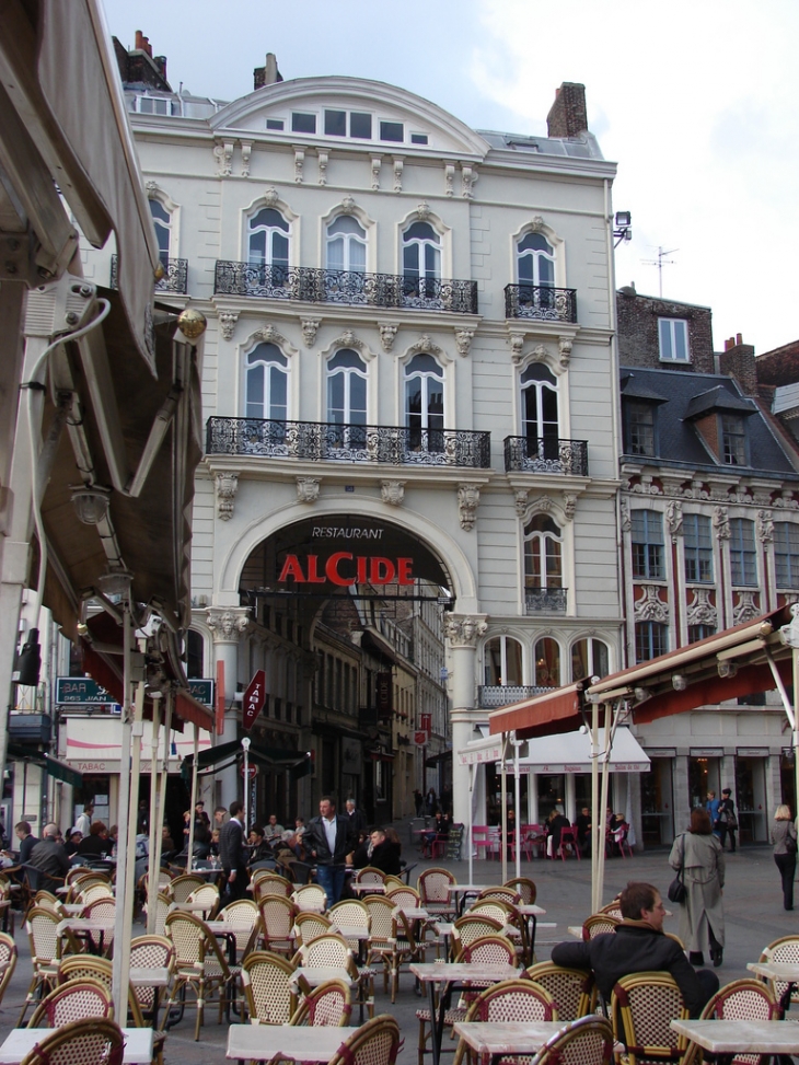 Le Passage de la Rue des Débris Saint-Etienne - Lille