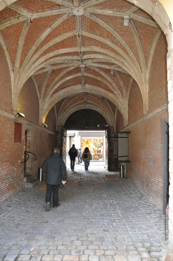 Arcade entrée de la treille - Lille