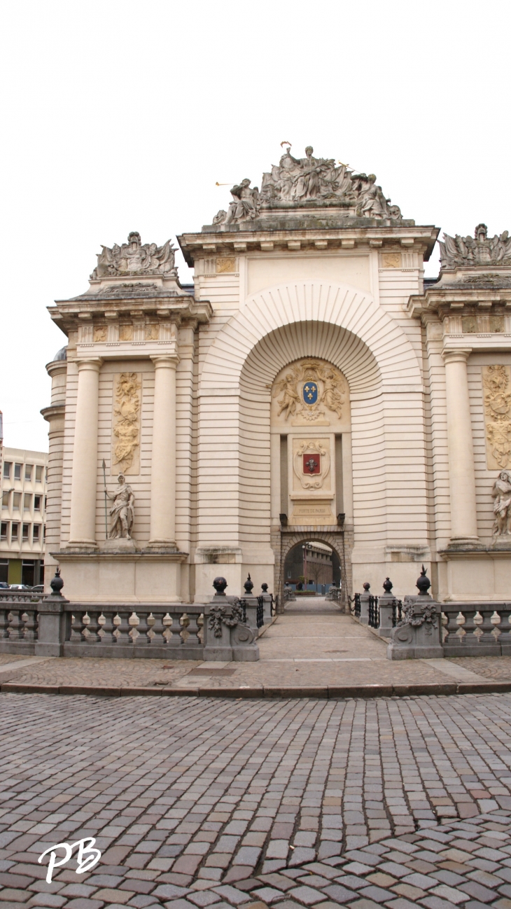 Porte de Paris - Lille