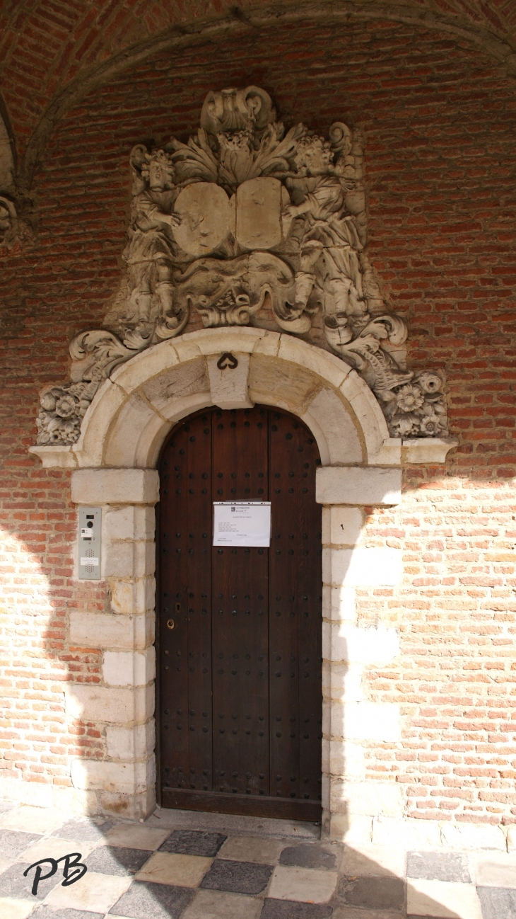 Détail de l'Ancien Hopital Saint-Sauveur - Lille