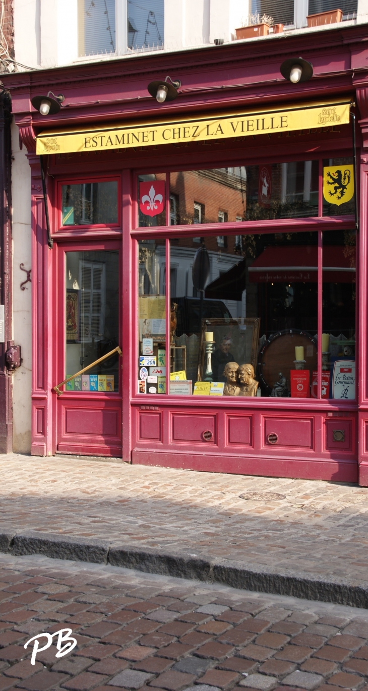 Café Typique du Vieux Lille rue de Gand