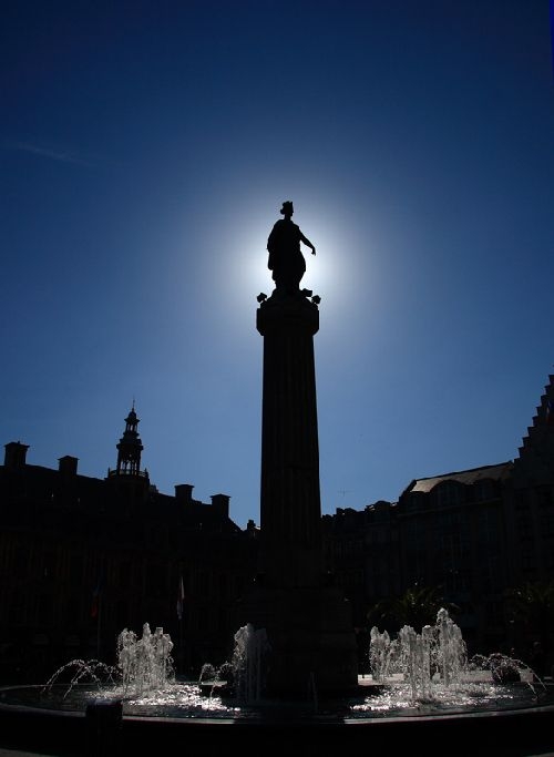 Je voulais voir la reine en grand dans sa lumiere....... - Lille