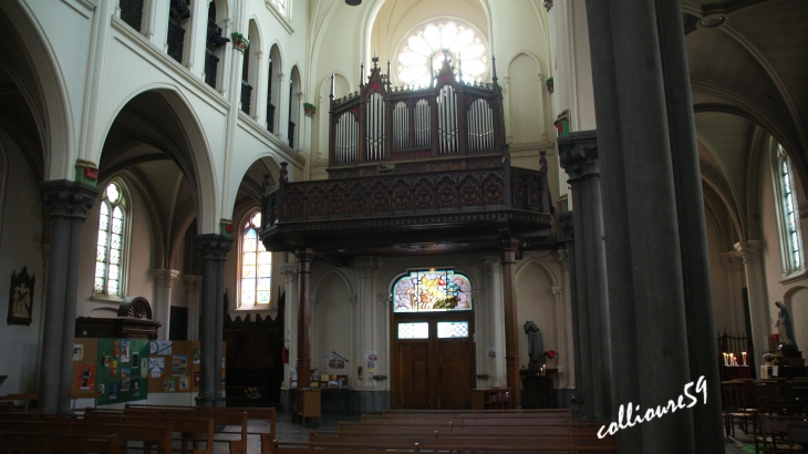 Dans L'Eglise - Lille